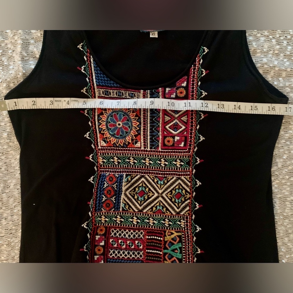 Johnny Was Black Embellished Tank Top with Vibrant Embroidery Size XS - Picture 4 of 5